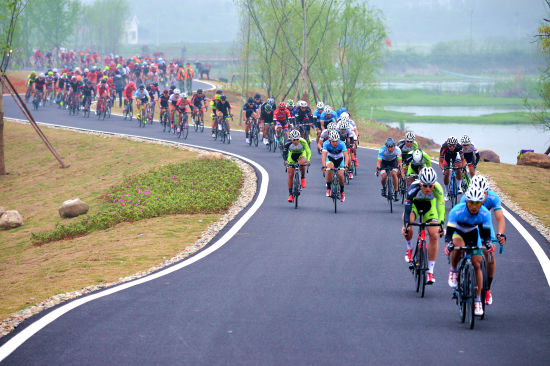 户外旅游的发展 U863P972DT20190909123944.jpg