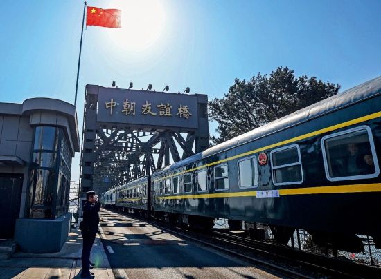 中国最大边境城市，要火了？