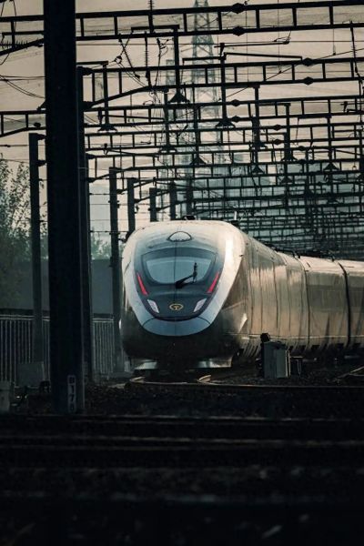日赚3609万的京沪高铁，又涨价？