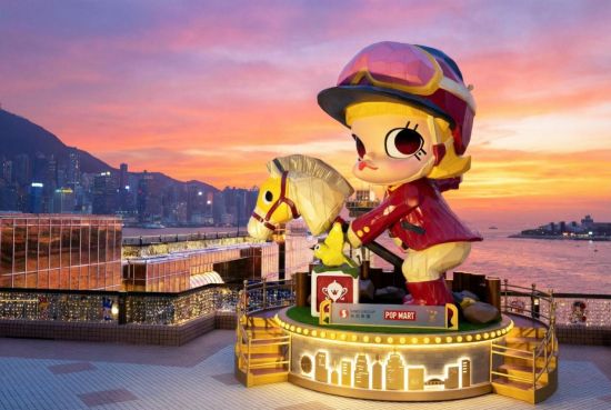 泡泡玛特经典IP MOLLY迎来20周年 全球巡展首站登陆香港