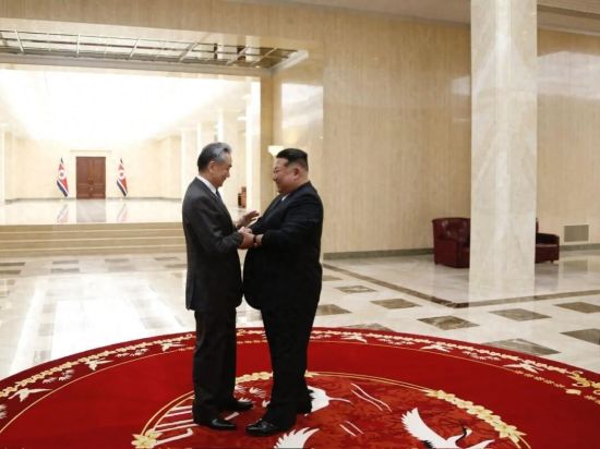 中朝关系，如何开启新局面？
