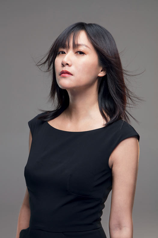 吴京硬汉转型_有虐屁眼玩b捆绑女人_徐静蕾新浪博客